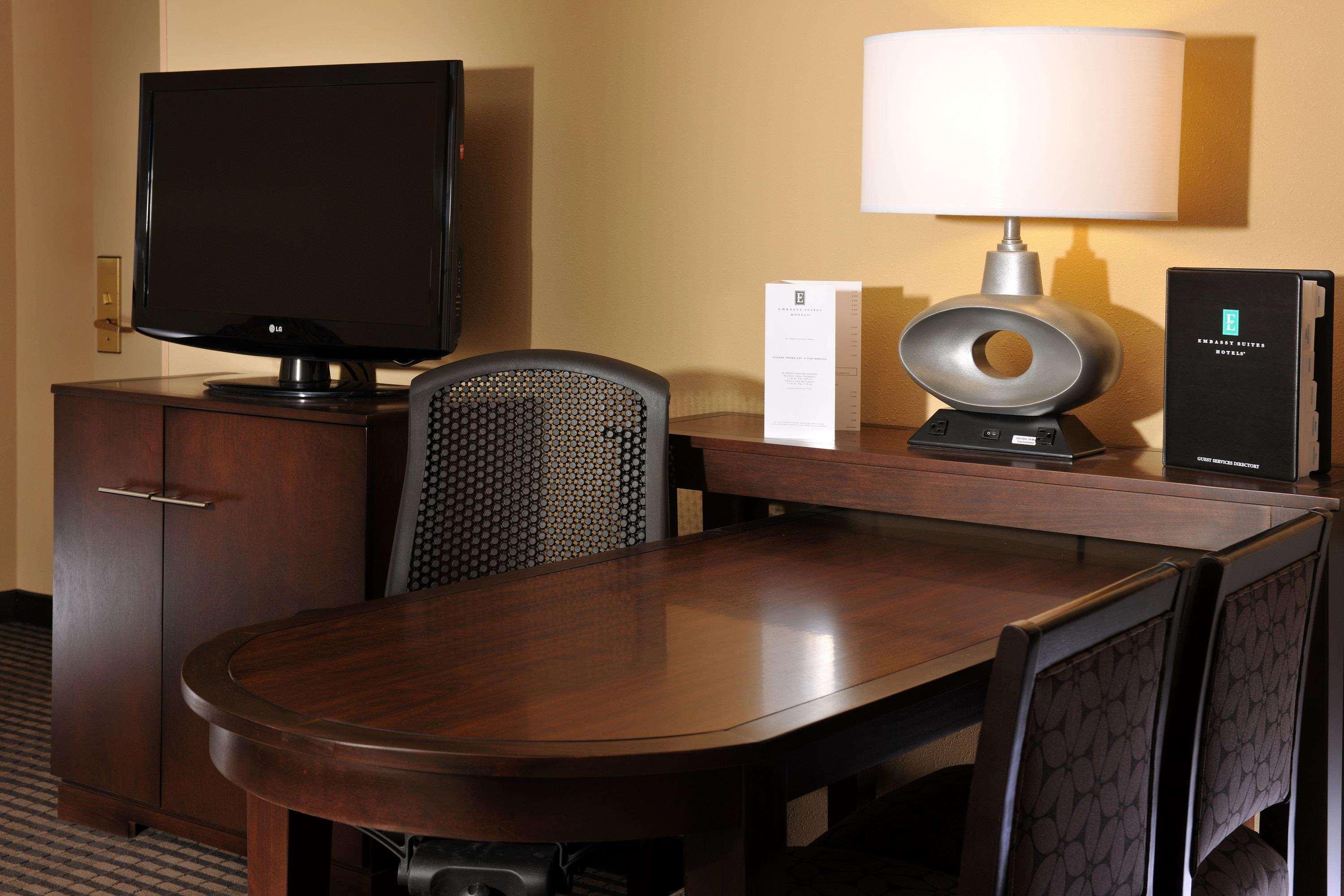 Embassy Suites Des Moines Downtown Quarto foto